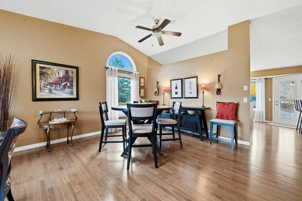 20 Sunlake Road SE