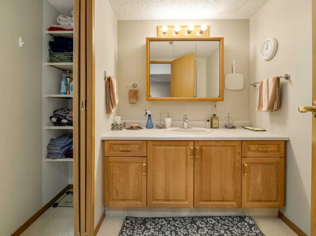 20 3 Street S ##110