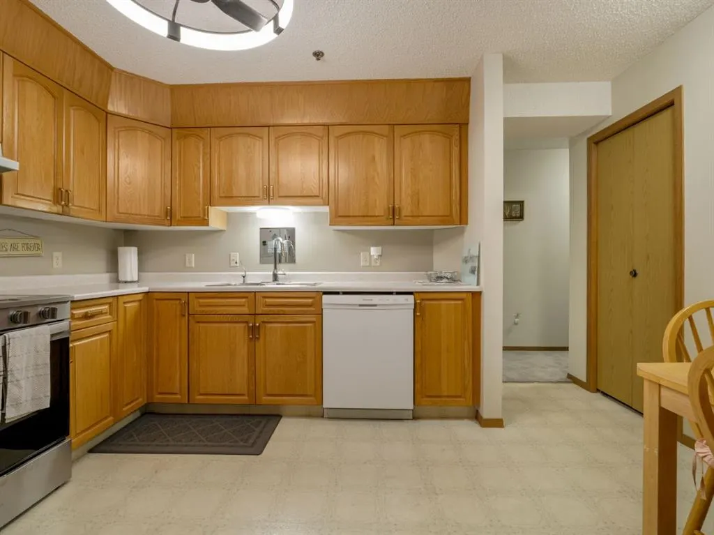 20 3 Street S ##110