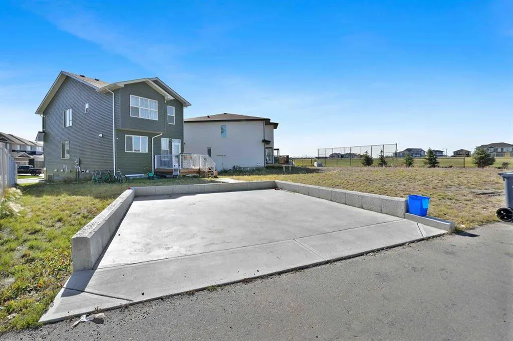143 Dawson Wharf Rise