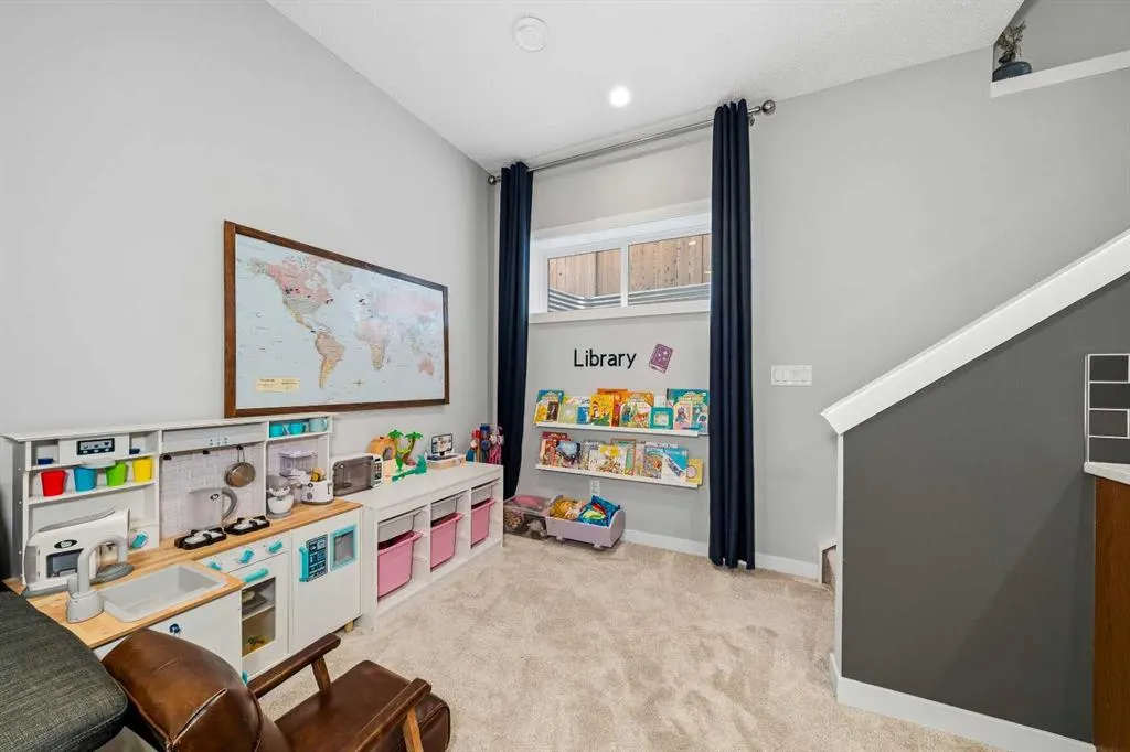 292 Chinook Gate Close SW