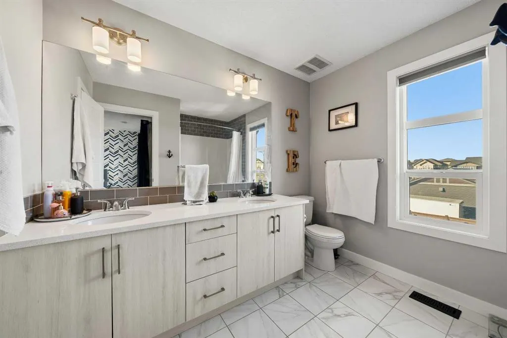 292 Chinook Gate Close SW