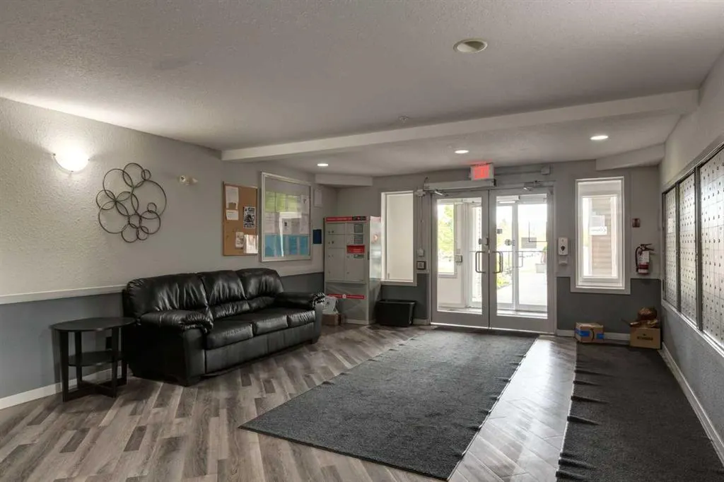 1717 60 Street SE #119