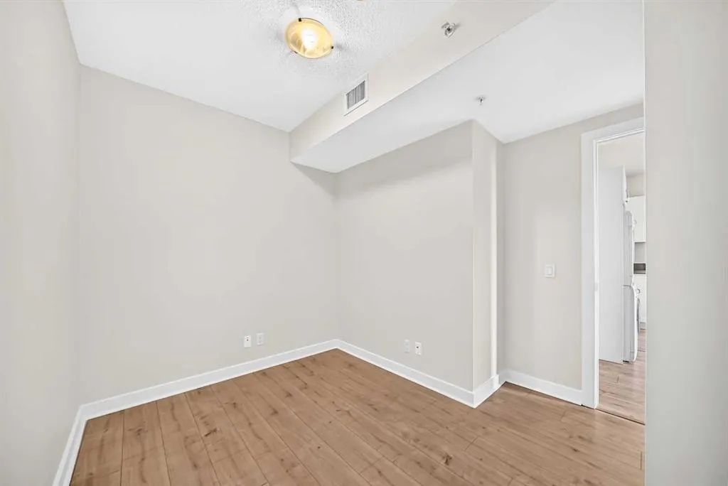 30 Brentwood Common NW #502