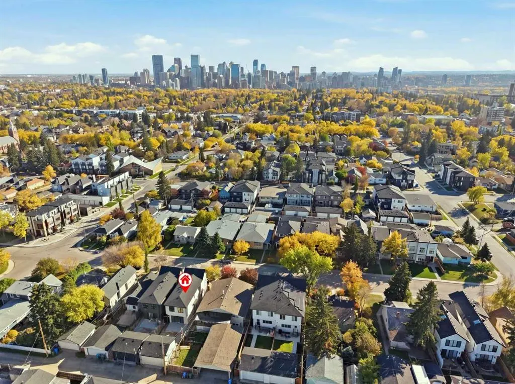 816 21 Avenue NW