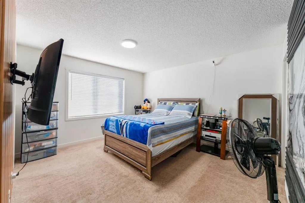 249 Copperpond Landing SE