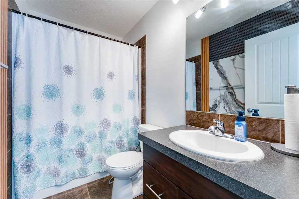 249 Copperpond Landing SE