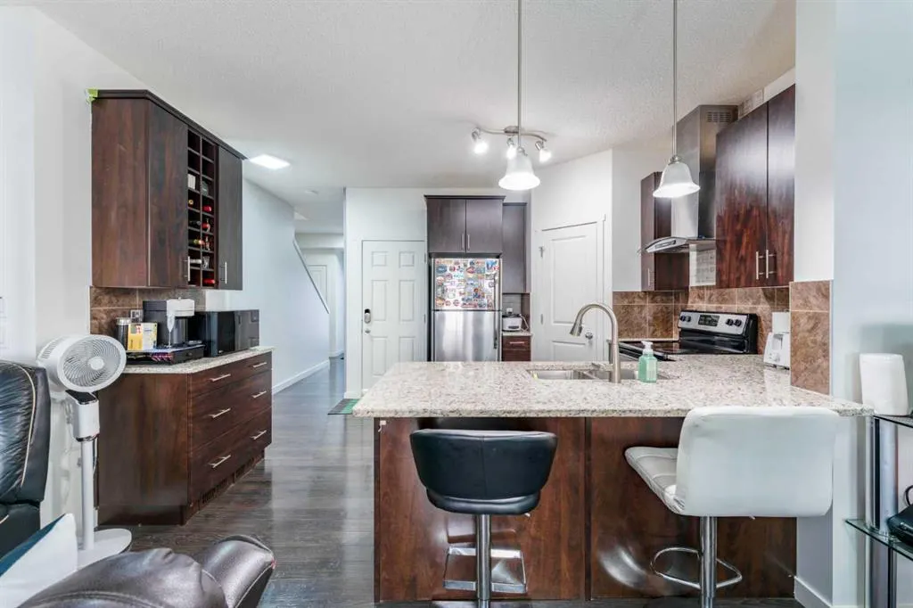 249 Copperpond Landing SE