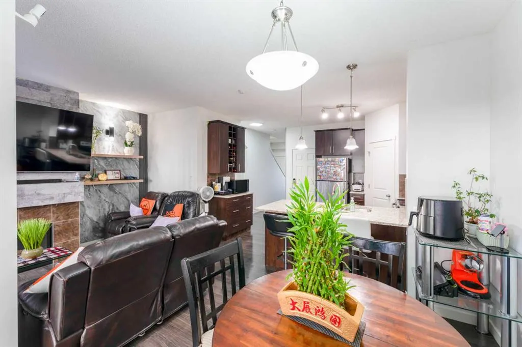 249 Copperpond Landing SE
