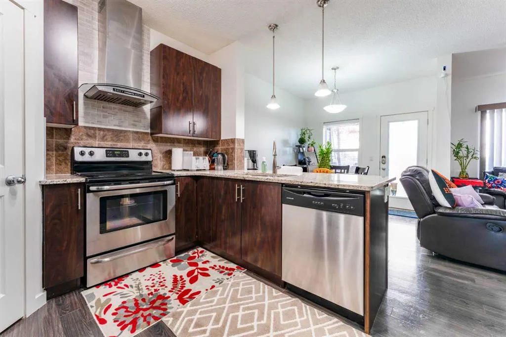 249 Copperpond Landing SE