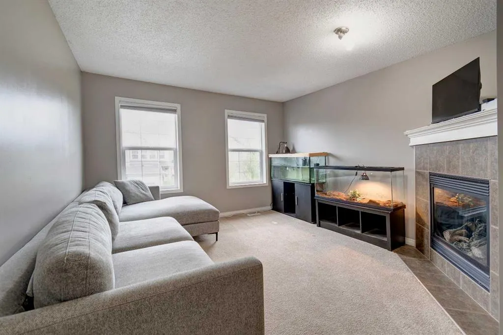 154 Canals Circle SW