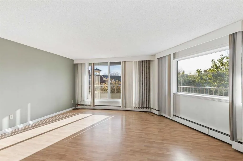 629 Royal Avenue SW #303
