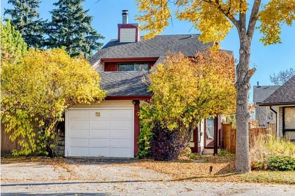 52 Templegreen Bay NE