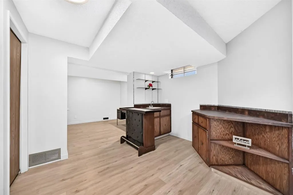 52 Templegreen Bay NE