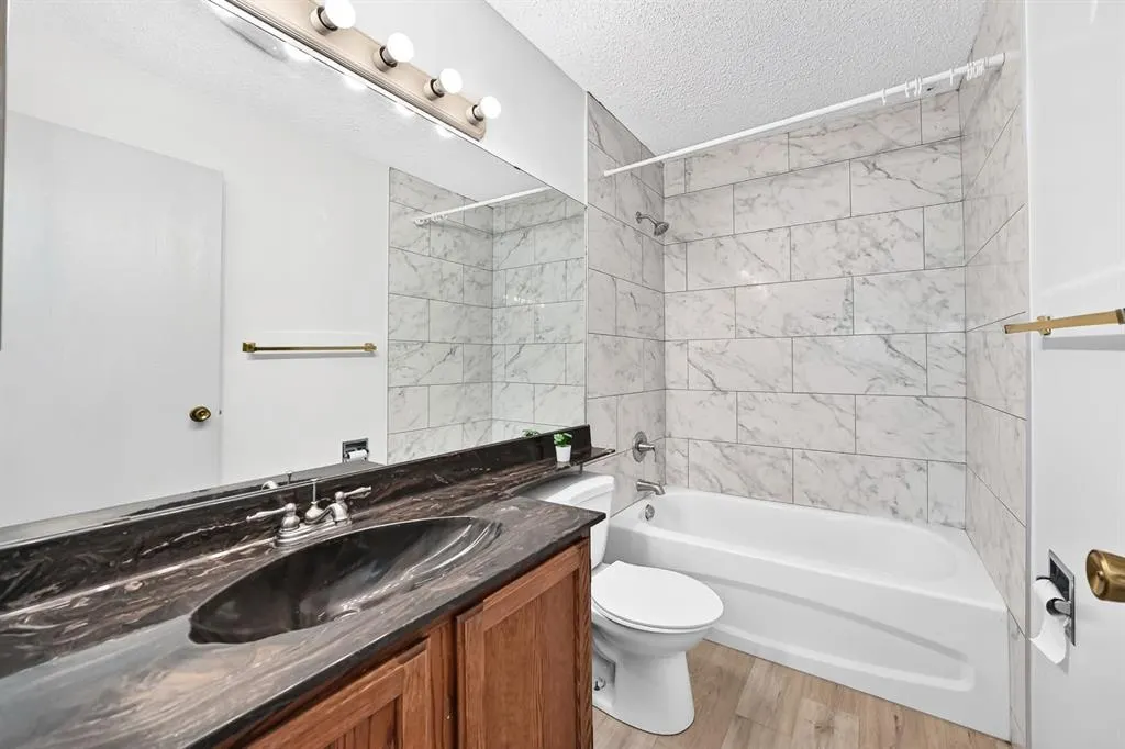52 Templegreen Bay NE