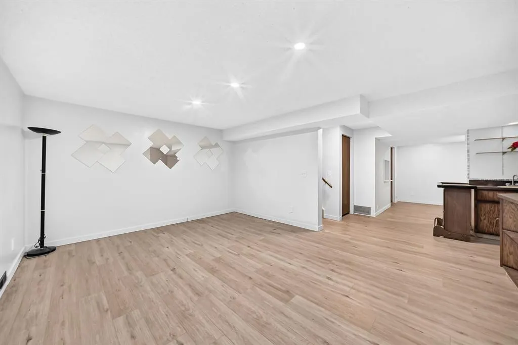 52 Templegreen Bay NE
