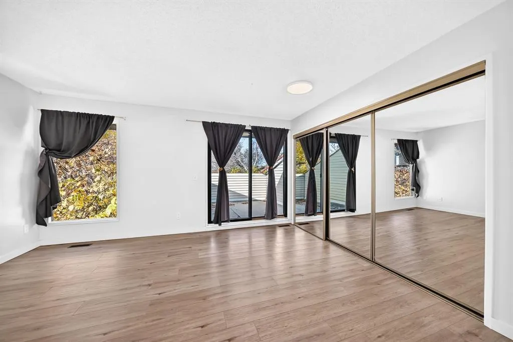 52 Templegreen Bay NE