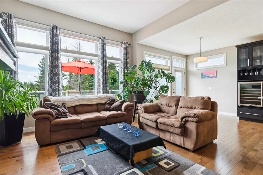 27 Ridge View Place