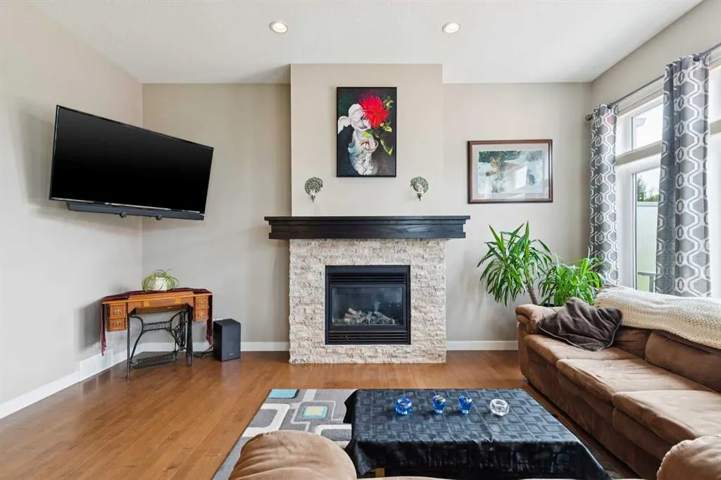 27 Ridge View Place