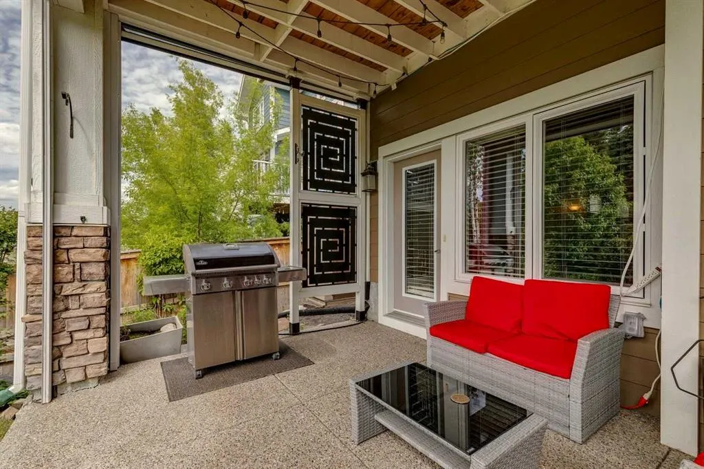27 Ridge View Place