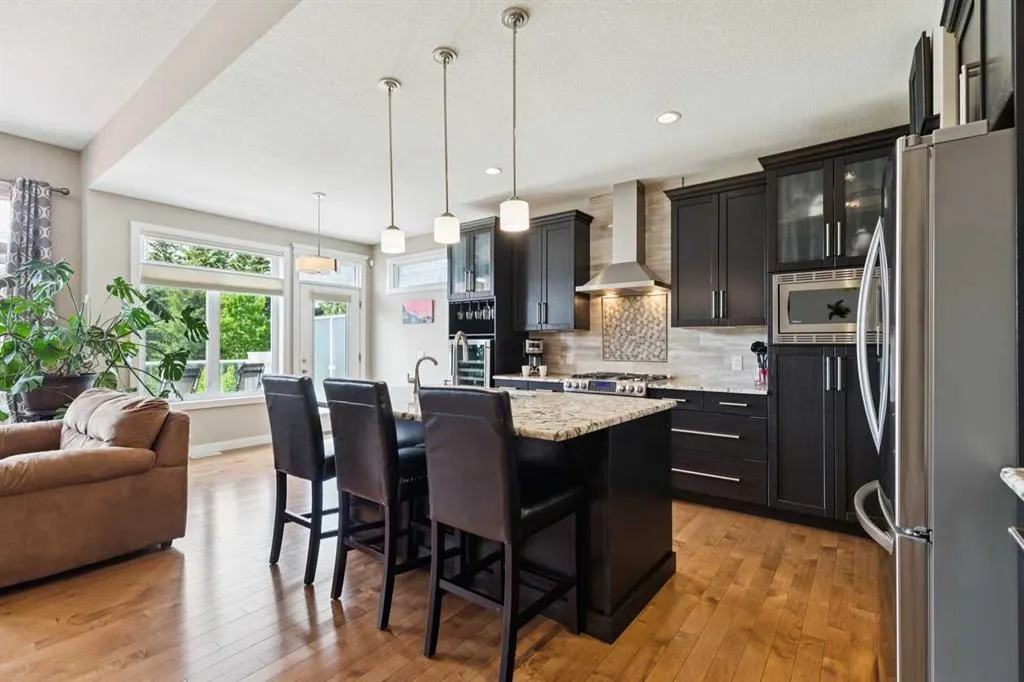 27 Ridge View Place