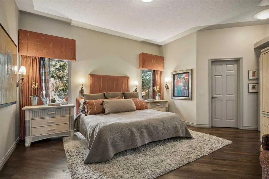 39 Baycrest Court SW
