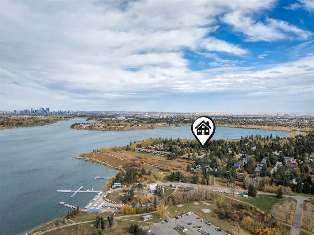 39 Baycrest Court SW