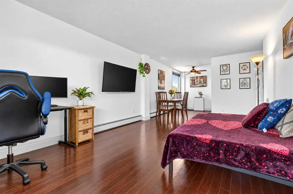 1716 Henderson Lake Boulevard S #304