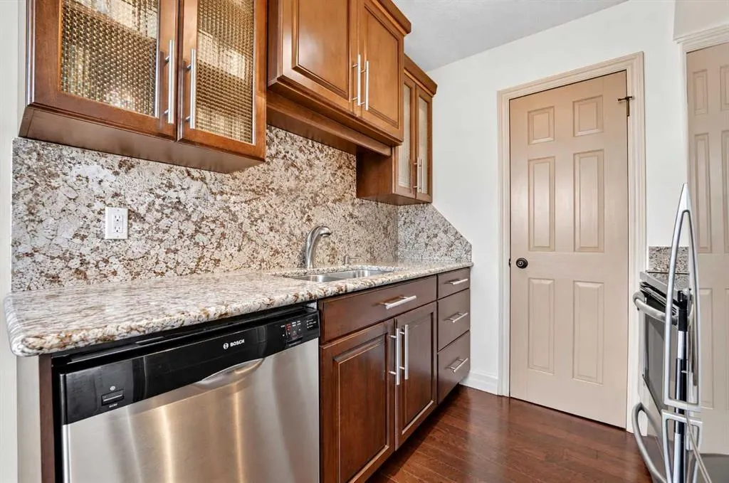 1716 Henderson Lake Boulevard S #304