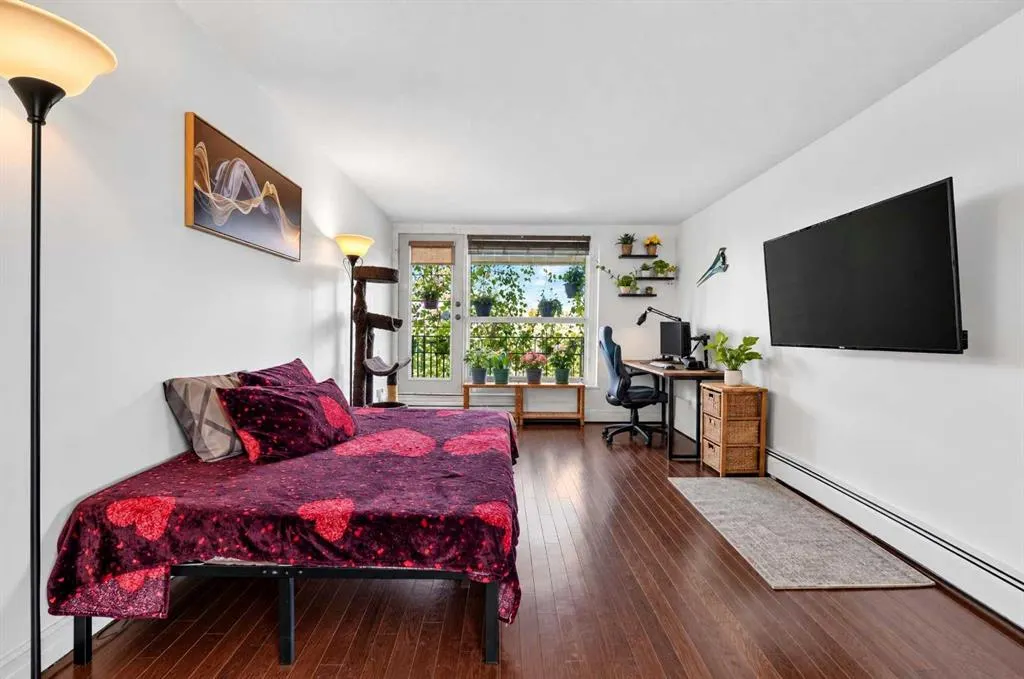 1716 Henderson Lake Boulevard S #304