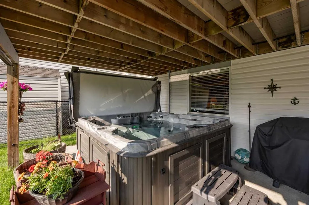 354 West Creek Springs
