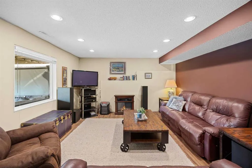 354 West Creek Springs