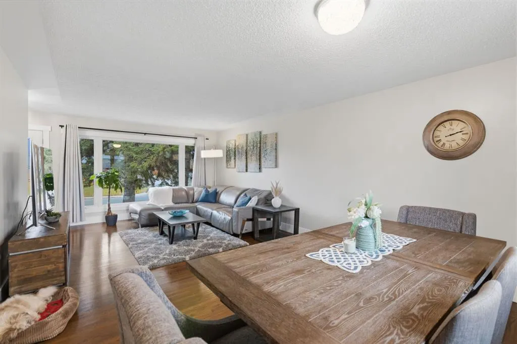 10015 Maplecreek Drive SE