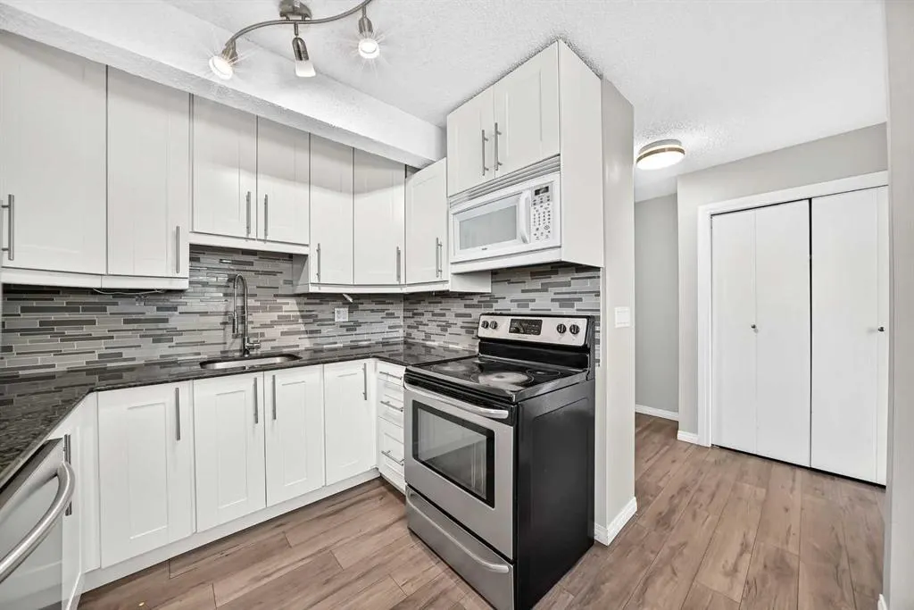 5520 1 Avenue SE #57