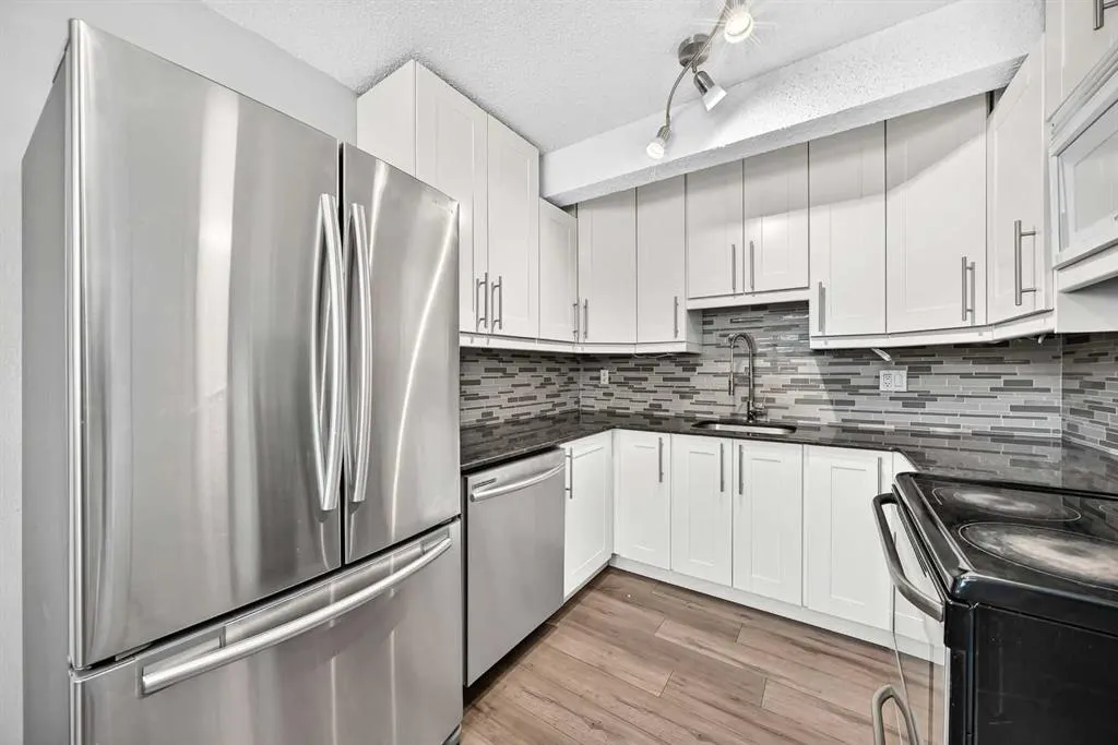 5520 1 Avenue SE #57