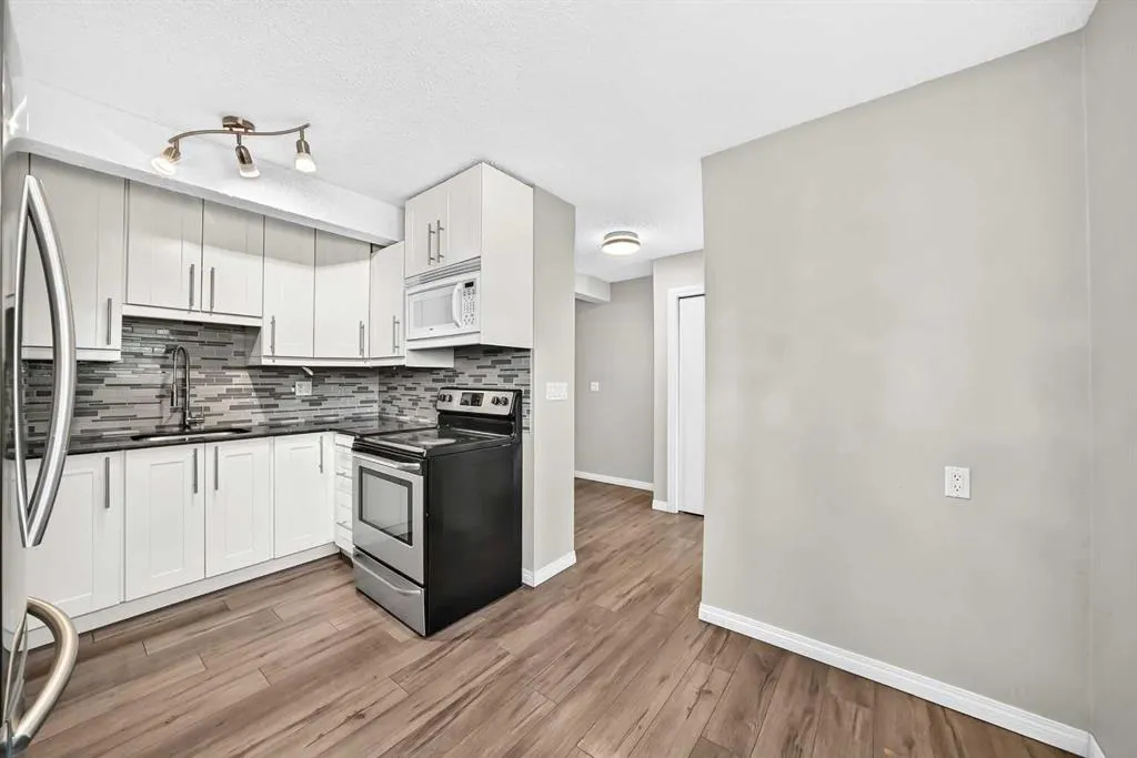 5520 1 Avenue SE #57
