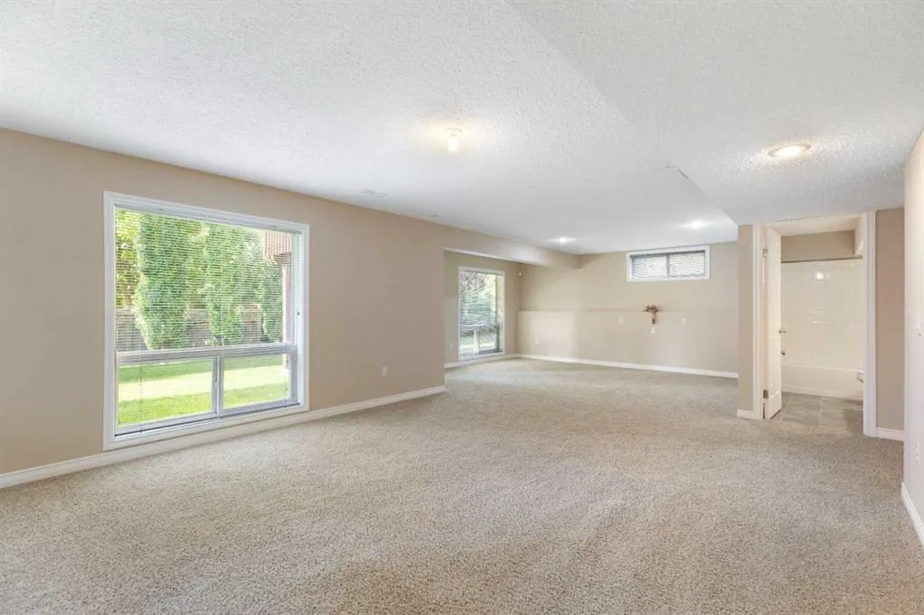 26 West Springs Road SW