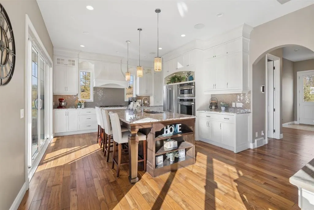 31050 Woodland View