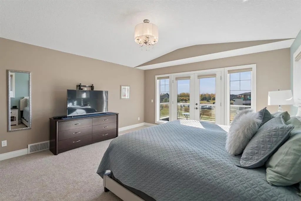 31050 Woodland View