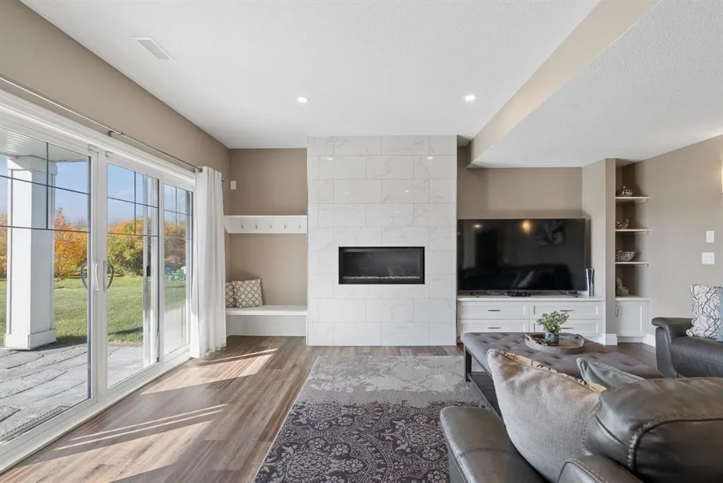 31050 Woodland View
