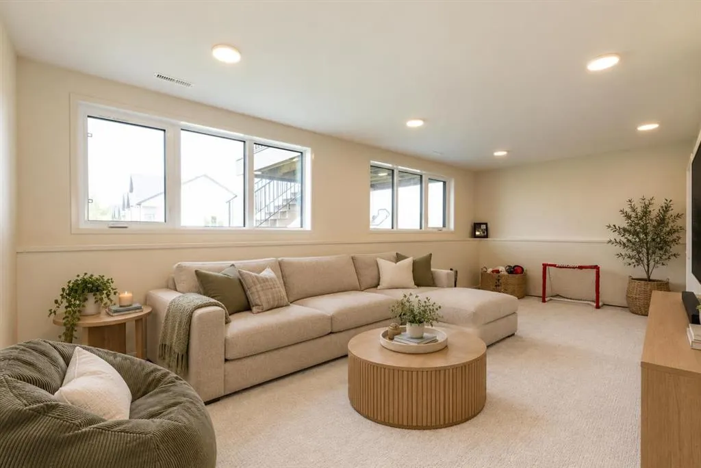 5 Springfield Boulevard