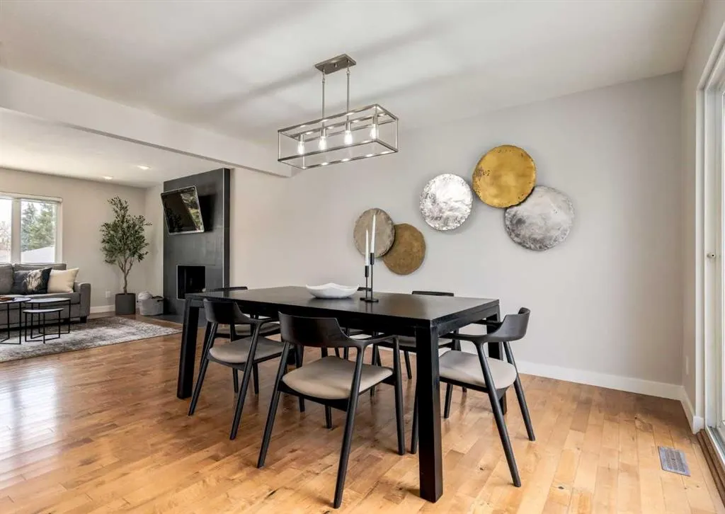 176 Mapleburn Drive SE