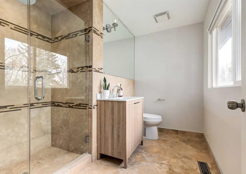 176 Mapleburn Drive SE