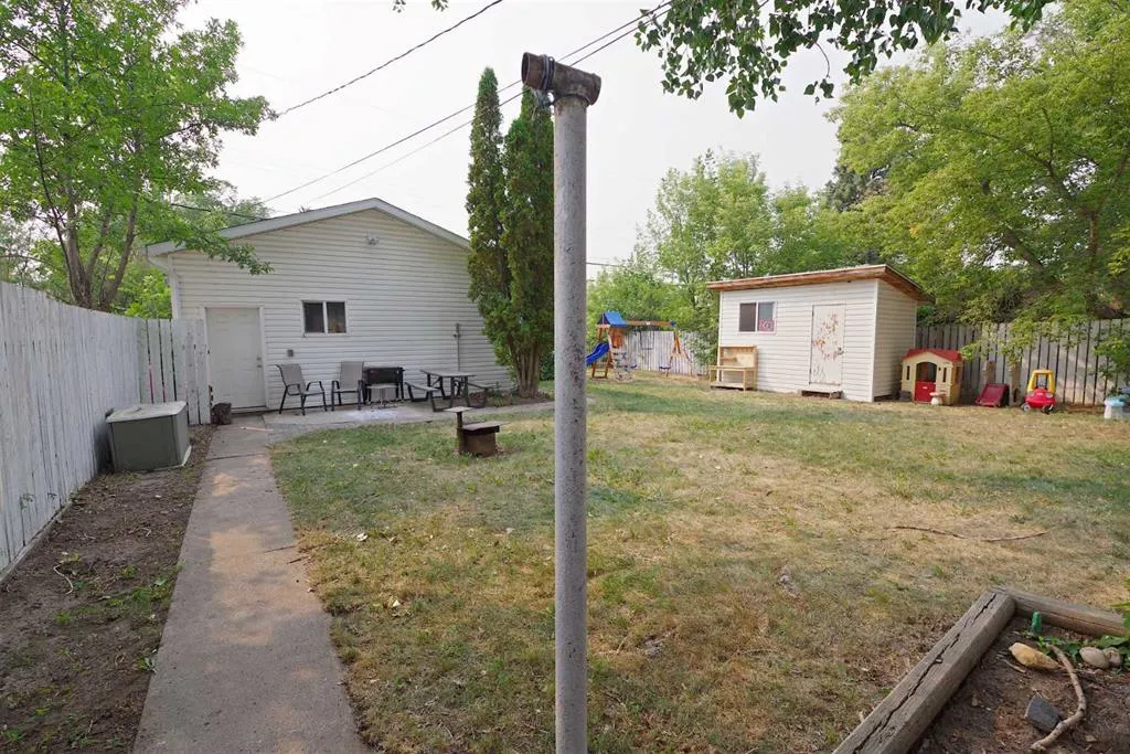 510 10 Street N