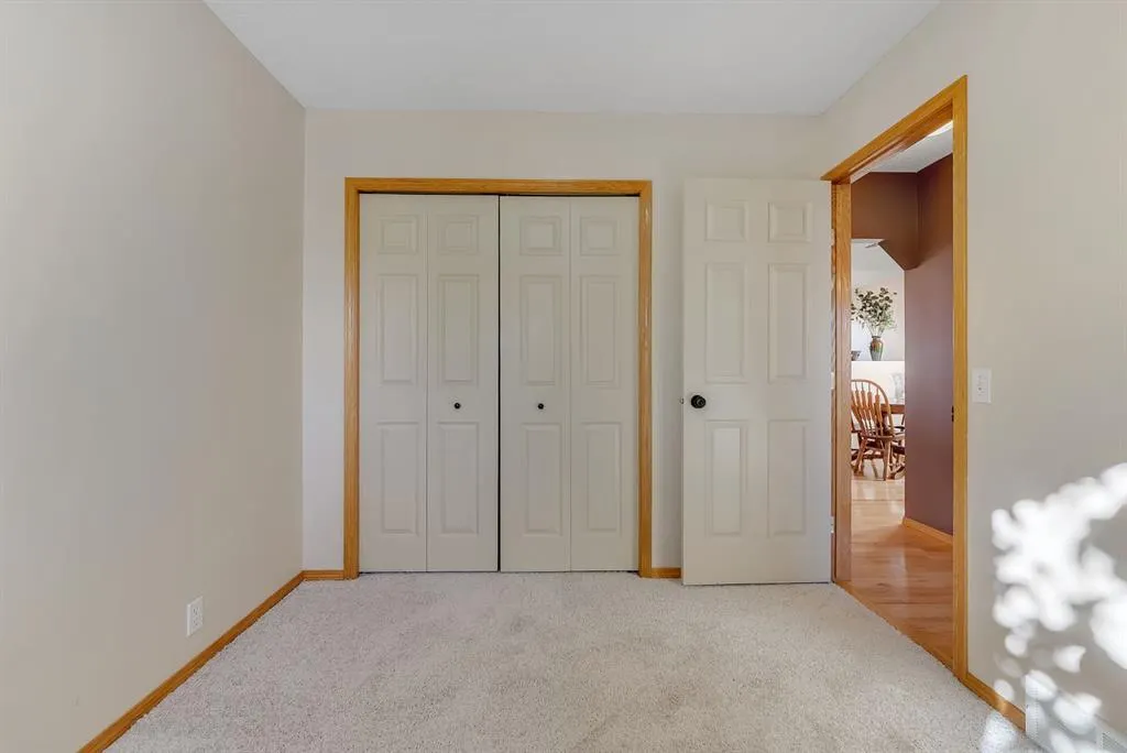 82 Bridleridge Road SW