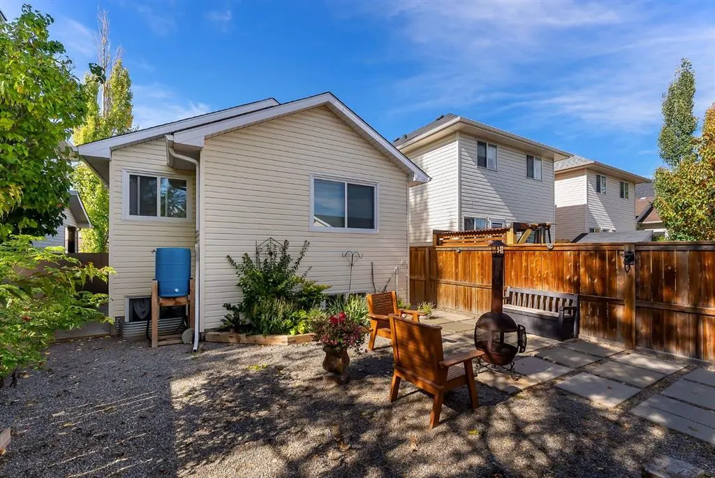 82 Bridleridge Road SW