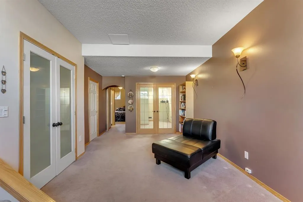 82 Bridleridge Road SW