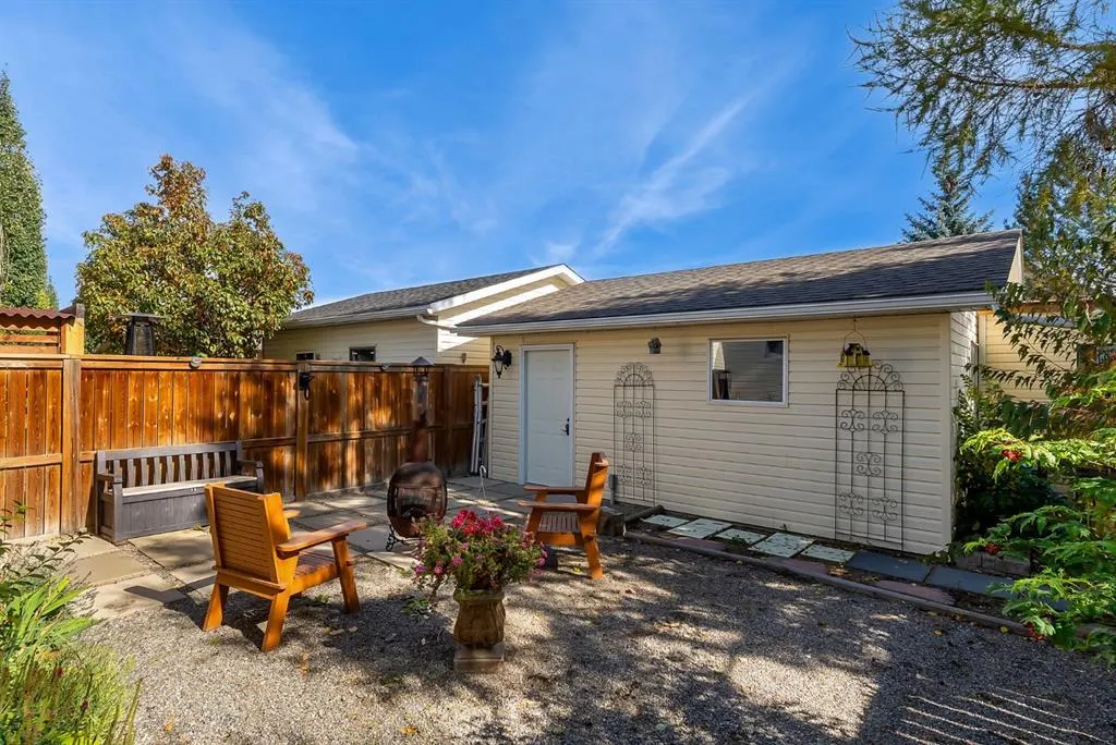 82 Bridleridge Road SW