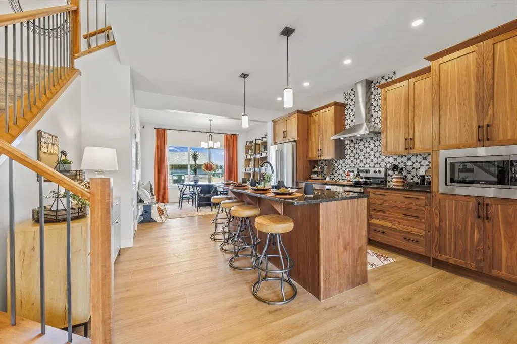 10 Fireside Close