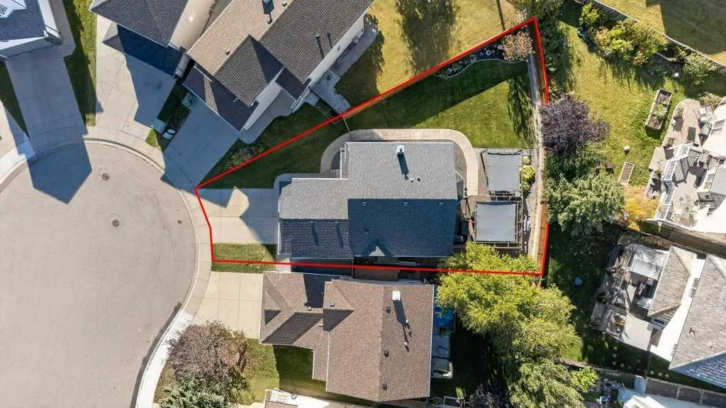 218 Harvest Creek Close NE